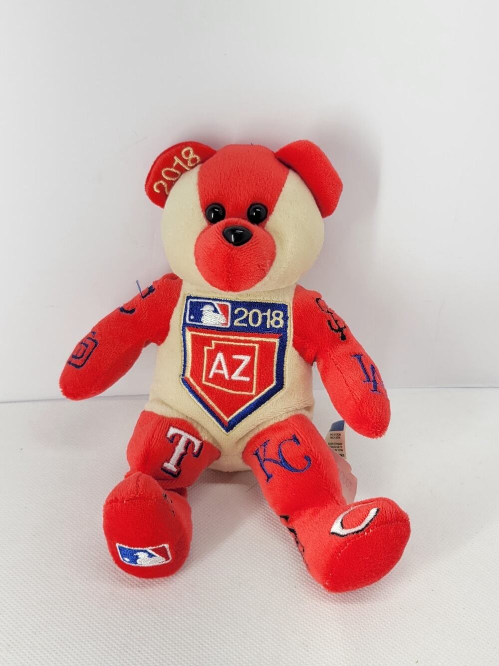 2018 All over team logo MLB Forever Collectables AZ Bean Bear Rare